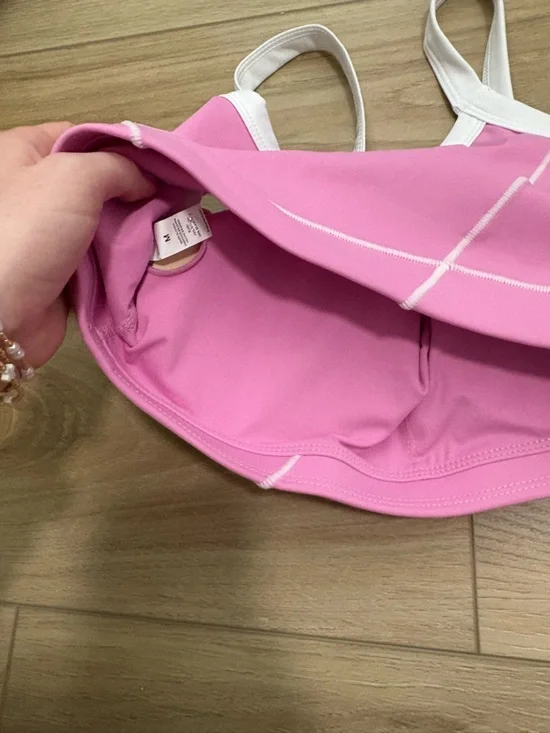 ALO Yoga Pink Sports Bra with White Trim - Picture 4 of 4